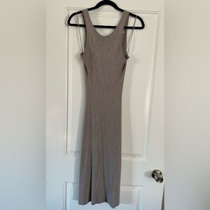 Freshman 1996 ribbed midi dress with open back detail